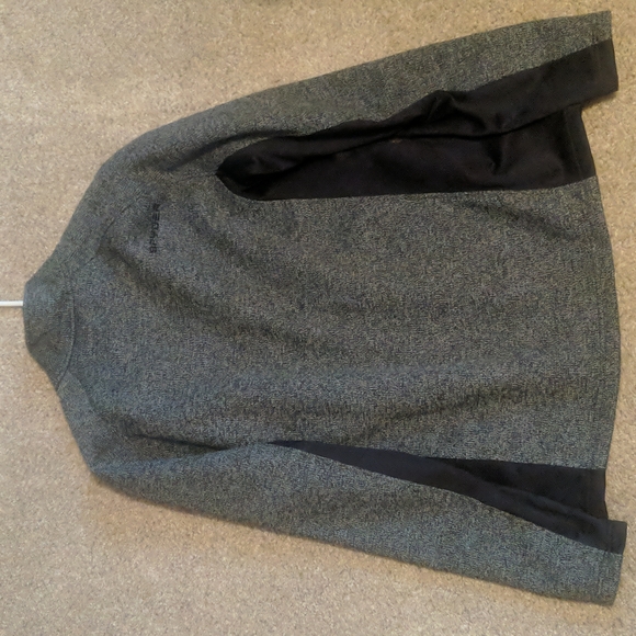 XL men's Spyder brand pullover. Never worn - Picture 2 of 2